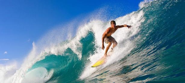 开云体育登录-赛道上的红银对决，塞恩斯刷新纪录，法拉利鏖战梅赛德斯