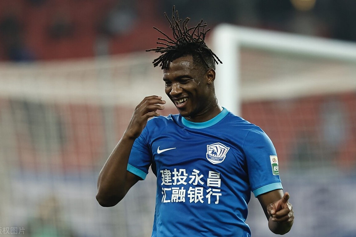 关于外援表现持续火热，国内球员崭露头角的信息