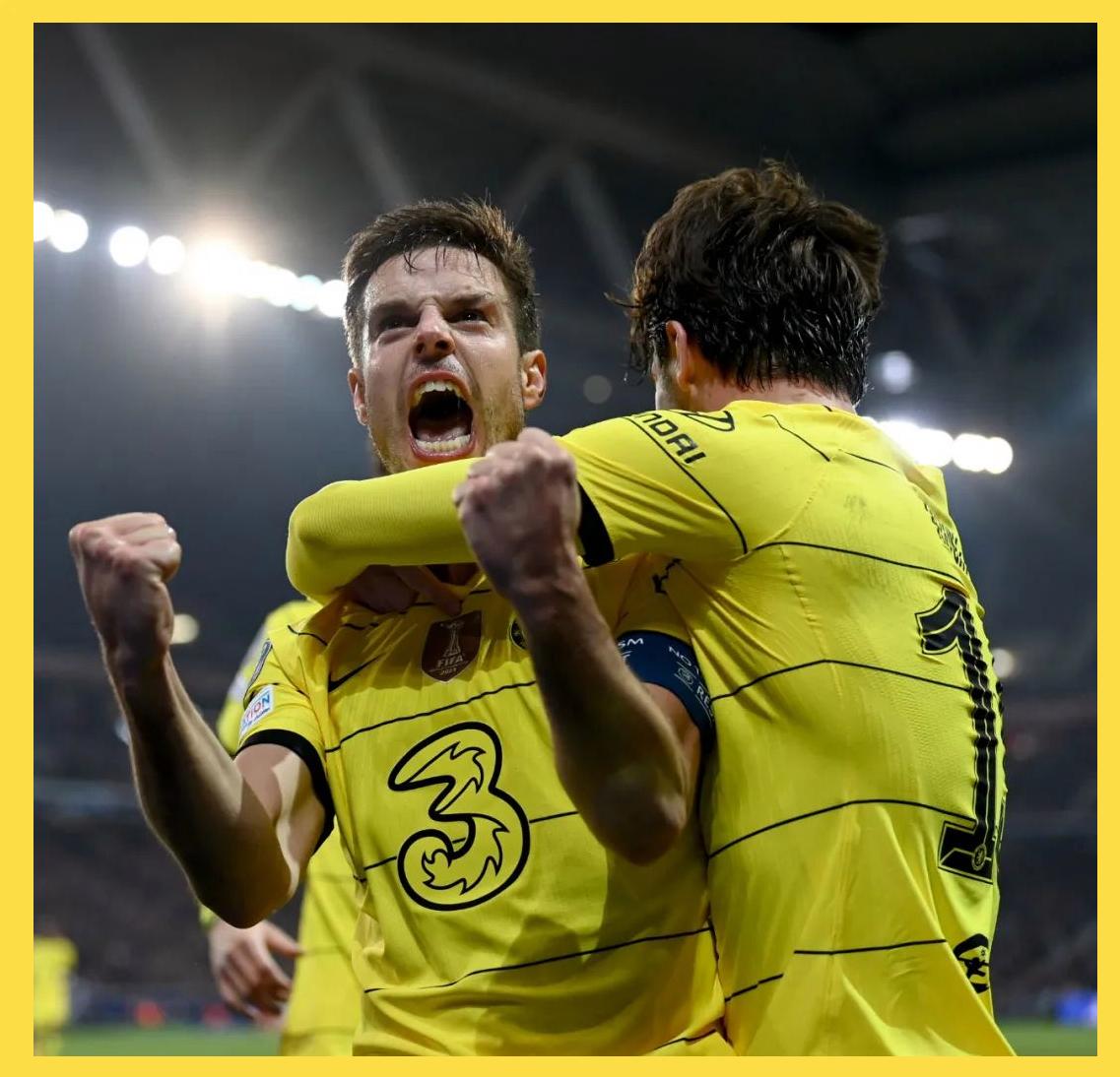 利物浦力克曼联,轻松晋级欧冠八强 利物浦力克曼联,轻松晋级欧冠八强