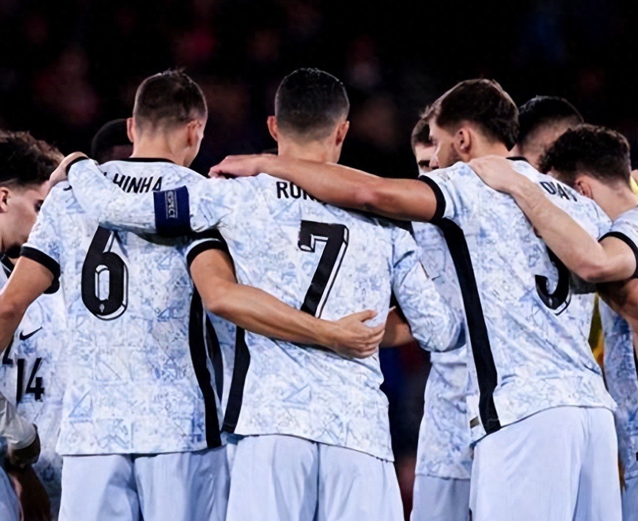 队内矛盾影响了球队在欧国联比赛中的发挥