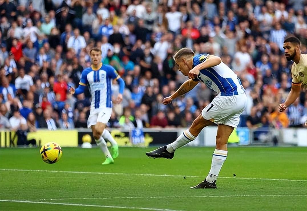 切尔西主掌场上节奏,掀起攻防风暴 切尔西主掌场上节奏,掀起攻防风暴