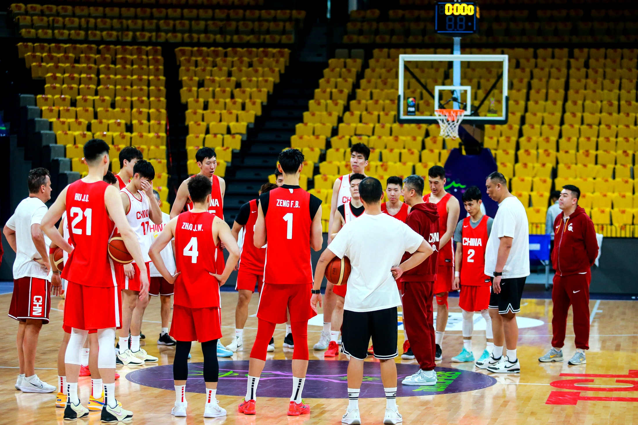 日本男篮绝杀灰熊,萨姆·米切尔绝境逆转的简单介绍 日本男篮绝杀灰熊,萨姆·米切尔绝境逆转的简单介绍
