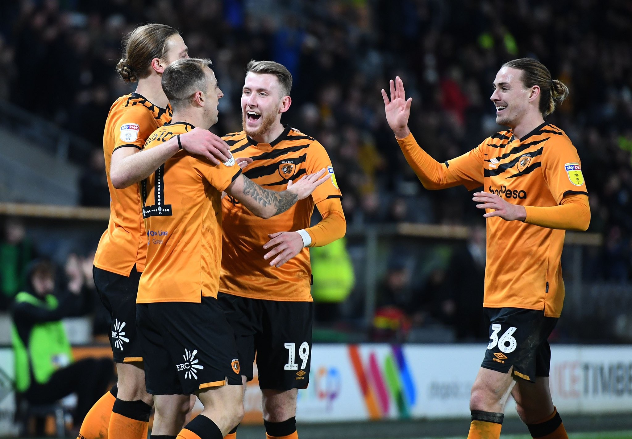 伯明翰城战绩平平,球队需要积极调整 伯明翰城战绩平平,球队需要积极调整