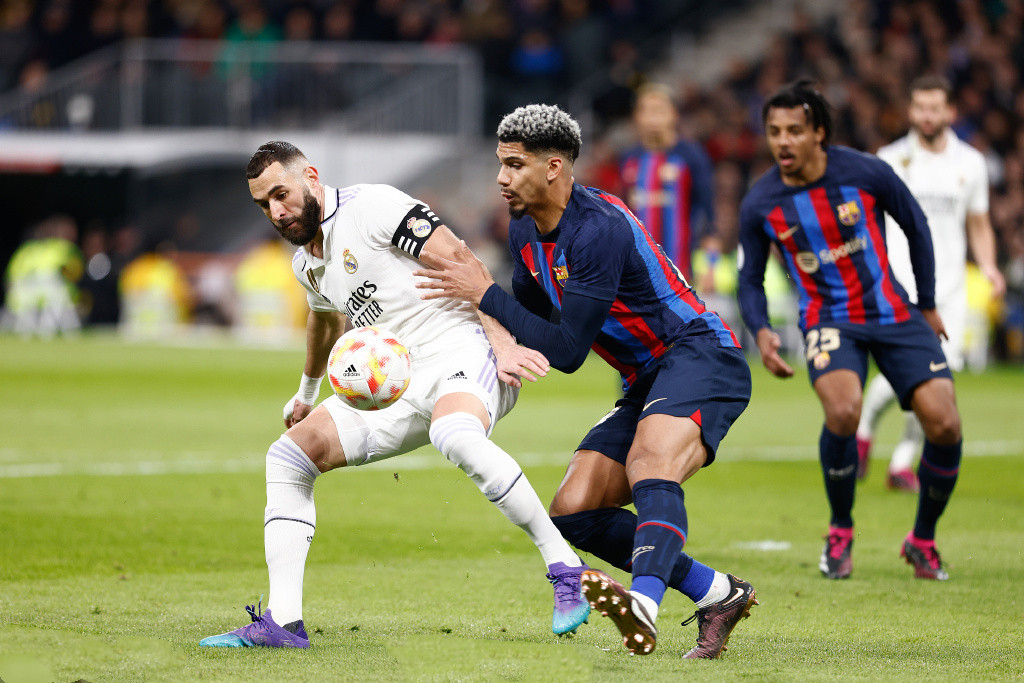 包含罗马对皇家马德里:斗士之战,谁能笑到最后的词条 包含罗马对皇家马德里:斗士之战,谁能笑到最后的词条