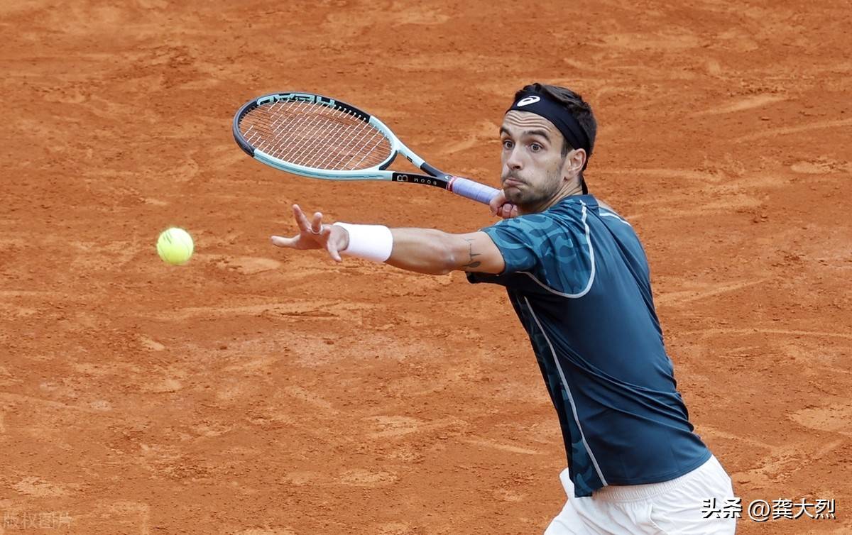 蒙特卡洛大师赛力克年终总决赛,西西帕斯刷新纪录的简单介绍 蒙特卡洛大师赛力克年终总决赛,西西帕斯刷新纪录的简单介绍