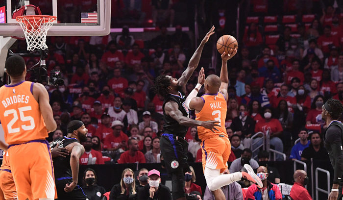 天津队碾压公牛,保罗带队取胜 天津队碾压公牛,保罗带队取胜