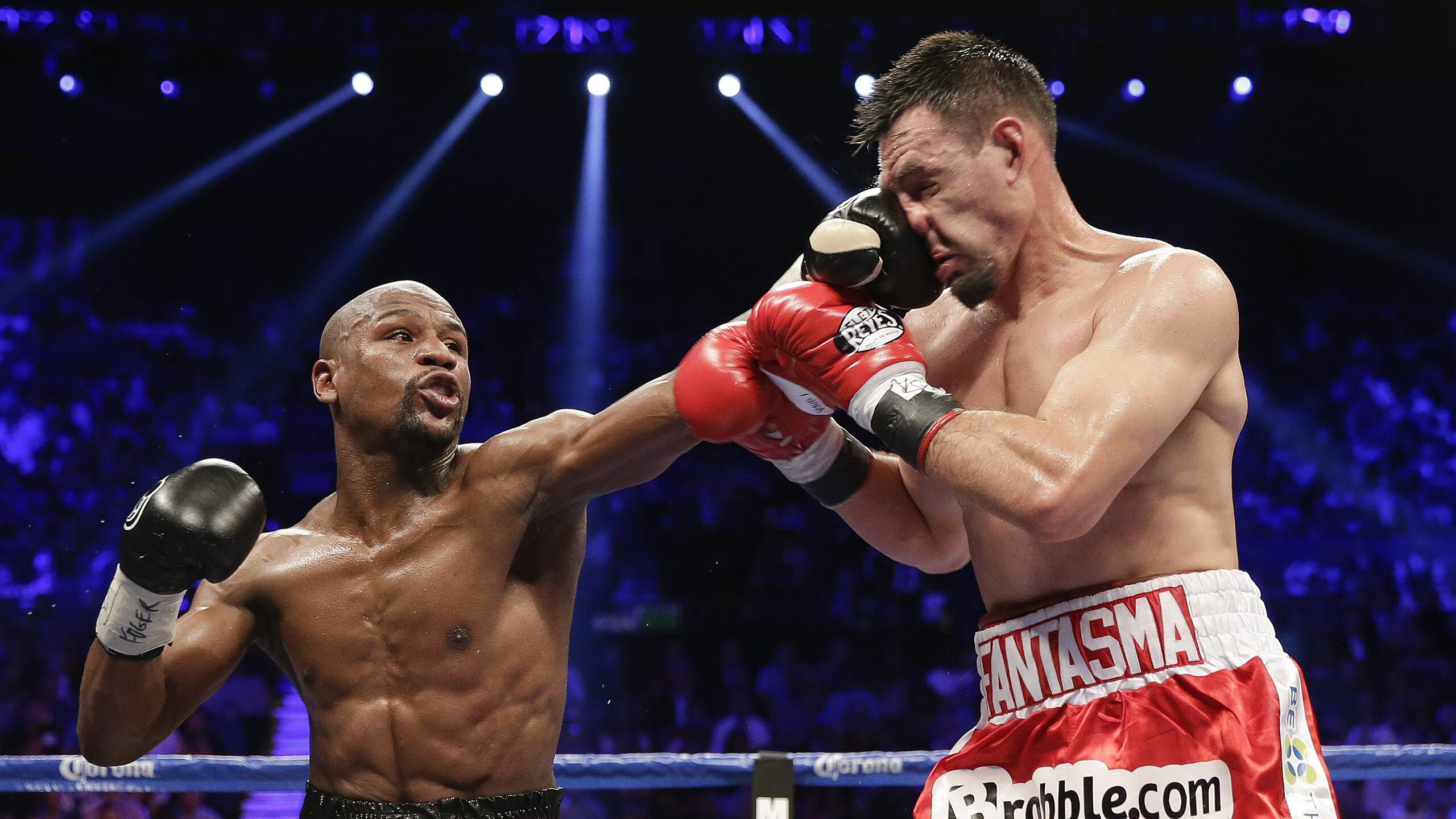 马刺对阵湖人,切特用实力证明自己,新生代内线的崛起宣言